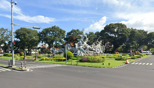 SIMPANG PATUNG KUDA